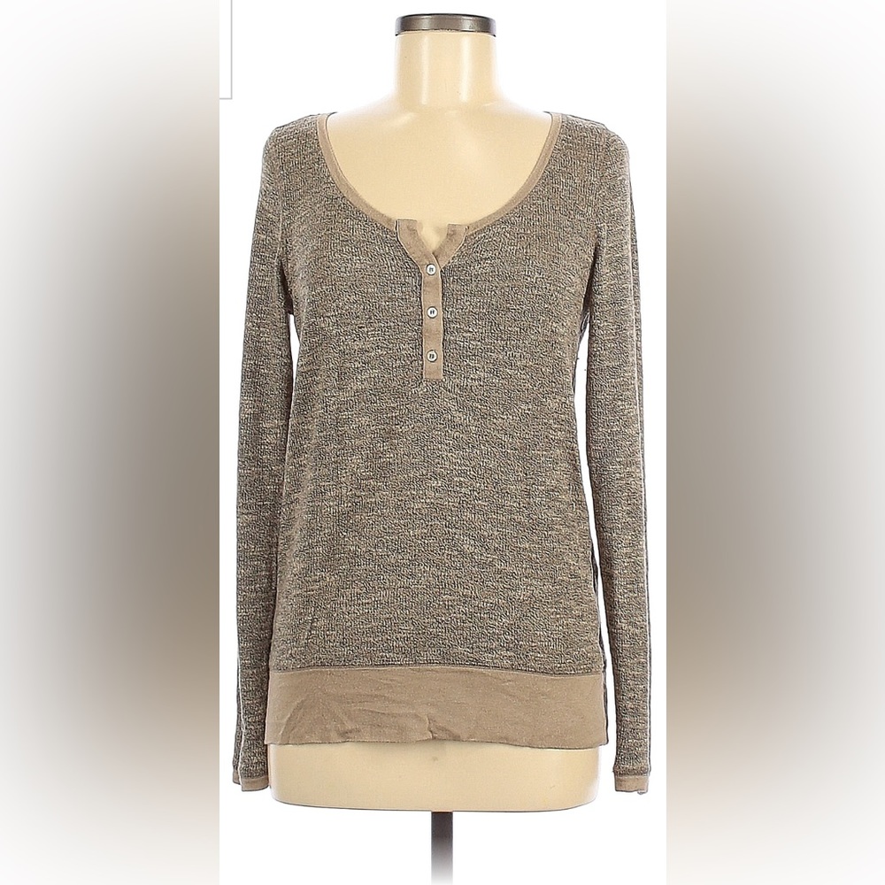 ⭐️ Soft Joie Medium long sleeve henley
